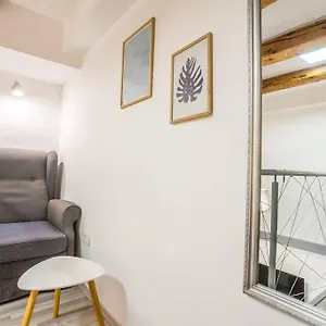 Apartma N'poznam Tobacna Apartment Ljubljana
